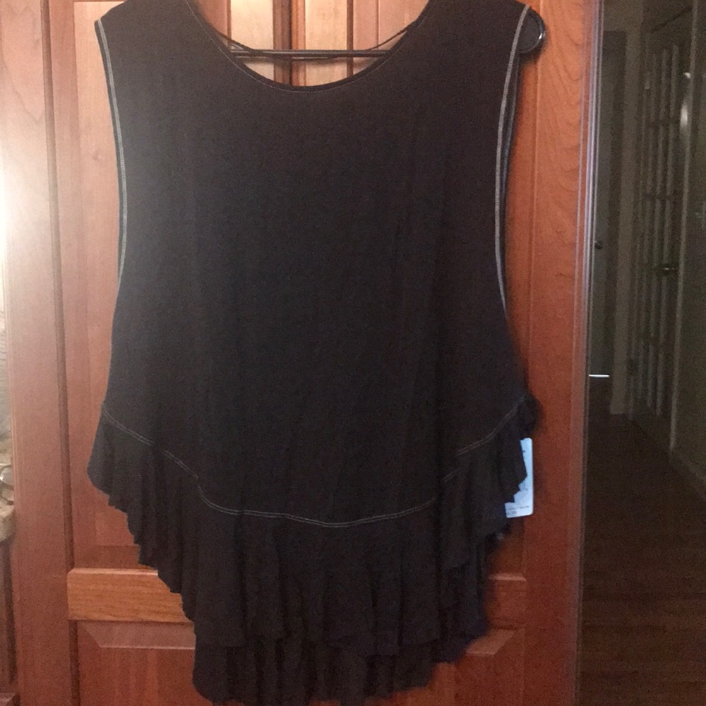 Free People black tank. Size L. - Picture 5 of 8